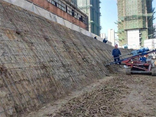 长泰建筑边坡支护